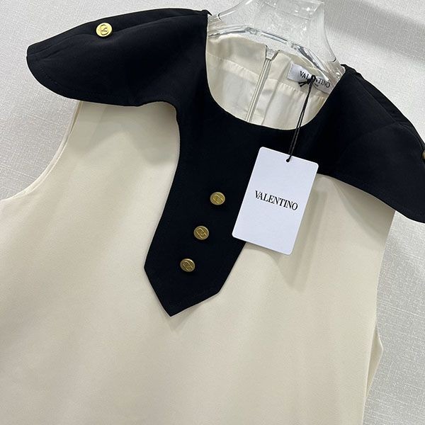 最新でオシャレ ヴァレンティノ ショールドレス コピー Vur46536